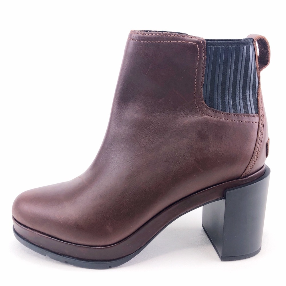 Sorel Margo Maroon Leather Ankle Boots